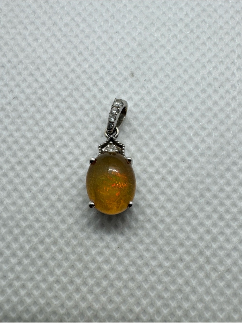 Cute Vintage Rare 10k White Gold Fire Opal Diamond Drop Pendant Charm